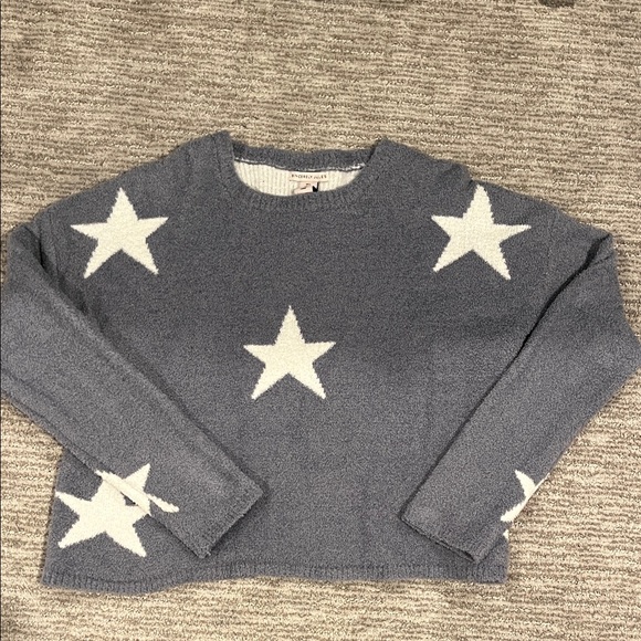 Sincerely Jules Blue Star Sweater - Picture 1 of 4